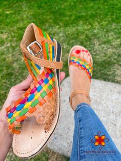 To be on trend with these leather sandals, you will feel very comfortable and fashionable. Great to wear with everything, jeans, skirts, shorts these Mexican boho sandals. Use them on any occasion. SAME SHOES COLOR BLACK https://www.etsy.com/mx/listing/1223343101 *The color may vary slightly as sandals are handmade and every piece is unique. *Sandals are printed in Mexico standard size number but published sizes are US SIZES. *Genuine leather, vegetable-based dyes, and recycled rubber soles. The Beach T-strap Sandals With Woven Leather And Round Toe, Summer Leather Huarache Sandals With Open Heel, Leather Huarache Sandals With Open Heel For Summer, Leather Slingback Sandals With Woven Sole And Round Toe, Summer Woven Leather T-strap Sandals, Leather Huarache Sandals With Ankle Strap For Summer, Leather T-strap Sandals With Woven Sole And Round Toe, Leather Closed Toe Slingback Sandals With Woven Sole, Leather Slingback Sandals With Woven Sole And Closed Toe