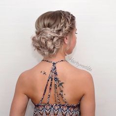 Prom ideas More Prom Hair Updo, Dance Hairstyles, Prom Hairstyles For Long Hair, Updos For Medium Length Hair, Wedding Hairstyles Updo, Fancy Hairstyles, Hairstyles Easy, Braided Updo, Wedding Hair And Makeup