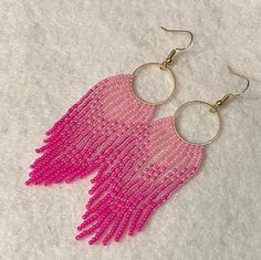 Pink ombré beaded circle fringe earrings.  Materials: -Czech glass seed beads -Nylon string -Gold circle/hoop -18k gold plated hooks Pink Beaded Earrings, Art Selling, Beaded Circle, Selling Ideas, Ombre Earrings, Beaded Fringe Earrings, Earrings Circle, Pink Beaded, Gold Circle