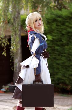 Cosplay by @madytdoll on instagram Violet Evergarden Cosplay, Violet Evergarden, Violet, On Instagram, Instagram