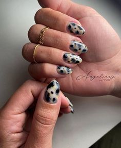 Black And White Tortoise Shell Nails, White Tortoise Nails, Colorful Tortoise Shell Nails, Blonde Tortoise Nails, White Tortoise Shell Nails, Light Tortoise Shell Nails, Blonde Tortoise Shell Nails, Green Tortoise Shell Nails, Jesenski Nokti