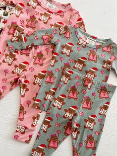 2-Piece Set, Gingerbread Friends Pink – SpearmintLOVE Baby Siblings, Gingerbread Friends, Holiday Fits, Christmas Gingerbread Man, Christmas Event, Christmas Gingerbread Men, Charming Christmas, Matching Pants, Cozy Outfit