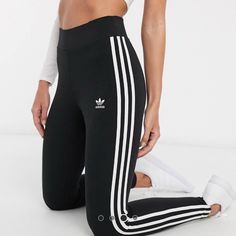 Good Used Condition! Very, Very Slightly Faded, Wouldn’t Be Noticeable Unless Worn With Another Black Piece That Was Brand New. Same Style Available In My Closet In Grey, In Euc, Bundle Both For $40 Total! Sporty Clothes, Legging Adidas, Adidas Original, Adidas Outfit, Performance Leggings, Gym Clothes, Striped Leggings, Sporty Outfits, Adidas Pants