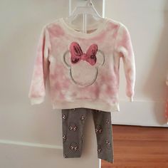 Minnie Mouse Toddler Set Sweater With Pants, Size 2t Never Worn Brand New Casual Pink Minnie Mouse Set, Pink Minnie Mouse Sets For Spring, Spring Minnie Mouse Pink Sets, Spring Pink Minnie Mouse Sets, Cute Pink Minnie Mouse Set, Pink Gray, Girls Clothing, Pink Grey, Matching Sets