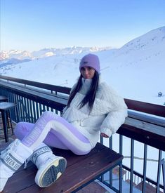 Outfit Ski, Snow Outfits, Snow Photoshoot, Winter Things, Snow Outfit, Winter 23, Snow Bunnies, Outfit Invierno