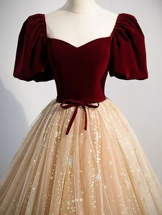 डिजाइनर कपड़े, Prom Dress Burgundy, Tulle Long Prom Dress, Champagne Evening Dress, Performance Outfits, Prom 2024, A Line Evening Dress, Tulle Evening Dress, Graduation Dresses