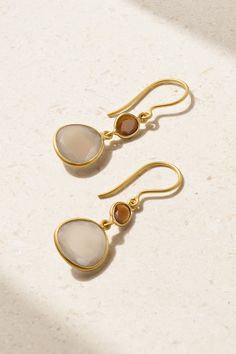 Pippa Small's pieces are handmade by local artisans using centuries-old techniques. These 18-karat matte gold earrings are set with tiger's eye and moonstone, both of which are faceted to catch the light. The double-hinged drop ensures they'll gently sway as you move. Moonstone Earrings Gold, Matte Gold Earrings, Silversmithing Jewelry, Tiger Eye Earrings, Aquamarine Earrings, Moonstone Earrings, Earrings In Gold, Eye Earrings, Enamel Earrings