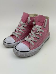 Airwalk High Top Pink Lace Up Sneakers Canvas Shoes Youth Size 2.5. Lace Up Sneakers, Chuck Taylor Sneakers, Pink Lace, Canvas Shoes, Converse Sneaker, High Top, High Tops, Converse, Size 2