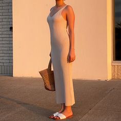 On Sale ! Beige Midi Dress Bodycon, New With The Tag, Small Size Summer Midi Length Bodycon Dress, Beige Bodycon Midi Dress For Summer, Casual Beige Bodycon Dress For Day Out, Casual Beige Bodycon Dress, Casual Beige Bodycon Dress For Summer, Casual Beige Bodycon Summer Dress, Sleeveless Beige Bodycon Dress For Day Out, Beige Stretch Bodycon Dress For Summer, Beige Sheath Bodycon Dress For Summer