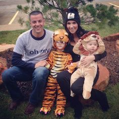 Lions and tigers and bears, oh my! #familycostumes #familytheme #wizardofoz #halloween #costumes Lions And Tigers And Bears Oh My, Lions And Tigers, Family Theme, Family Costumes, Wizard Of Oz, Oh My, Tigers, Ronald Mcdonald, Bears