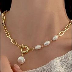 New Gold Tone Simulated Pearl Length: 18 Inches #273 Trending Pearl Jewelry, White Pearl Chunky Chain Necklace, White Pearl Necklace With Chunky Chain For Gift, Elegant White Chain Necklace With Chunky Chain, Elegant White Chunky Chain Necklace, White Pearl Necklaces With Chunky Chain, White Pearl Necklace With Chunky Chain, Elegant White Chunky Chain Necklaces, Elegant White Necklace With Chunky Chain