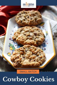 A plate of our golden cowboy cookie recipe packed with oats, chocolate and nuts. Laura Bush Cowboy Cookies, Jumbo Cookies, Ranger Cookies, Cowboy Cookie Recipe, Cornflake Cookies, Oats Chocolate, Small Batch Baking, Cowboy Cookies, Baking Recipes Cookies