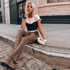 Buy More! Save More!


Closure Type: Elastic Waist





Length: Full Length





Pattern Type: Leopard





Waist Type: High


 


Style: Casual







Material: Polyester Cosmic Queen, Leopard Flares, Cheetah Design, Celana Fashion, Leopard Style, Bohemian Pants, Printed Flare Pants, Leopard Pants, Pastel Outfit