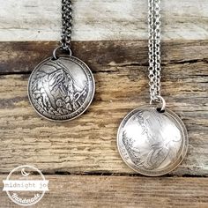 National Park Domed Quarter Necklace. These necklaces are made using actual America the Beautiful quarters. These necklaces make a great statement and you can choose any park of significance. Rep your favorite National Park with these awesome necklaces! Our coin necklaces come standard with 20" chain, however we can make any length just leave a note with your purchase. ********NOTE: These are hand made from circulated coins, therefore the coins will have some wear including scratches. No two ite Commemoration Necklace With Large Round Pendant, Collectible Etched Antique Silver Necklace, Antique Silver Stamped Round Necklaces, Nickel-free Medallion Necklace For Commemoration, Personalized Round Pendant Necklace For Collectors, Etched Round Necklaces For Commemoration, Round Etched Necklaces For Commemoration, Etched Necklaces For Commemoration, Antique Silver Nickel-free Necklace For Memorial