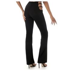 Nwt Zaful Black High Waist Cut Out Pants Ladder Textured Flare Size 8 New With Tags Zip Up Back Festival, Club, Party >> Polyester, Spandex Blend >> Size 8/Large >> Waist 34“ >> Inseam 32“ All Measurements Are Approximate. Please Check The Measurements, Vintage And Pre Owned Items Vary In Size. I Identify All Known Flaws, Please Note The Pictures As Additional Description To The Condition. I Ship Within 24 Hours, Except On Sunday. Questions Are Welcomed. Fitted Cutout Bottoms For Night Out, Fitted Black Bottoms With Cutout Details, Fitted Black Bottoms With Cutout, Cutout Bottoms For Spring Parties, Fitted Black Cutout Bottoms, Spring Party Bottoms With Cutout Details, High Waist Stretch Bottoms With Cutout Details, Chic Cutout Bottoms For Spring, Spring Bottoms With Cutout Details