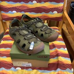 Comfortable Sandals For Everyday Wear! Trekking Sandals, Keen Sandals, Waterproof Hiking Shoes, Water Sandals, Hiking Sandals, Waterproof Hiking Boots, Keen Shoes, Sport Sandals, Taupe Color