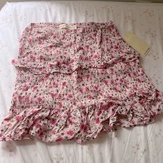 Ruffled Floral Skirt, Nwt, Colorful Spring Beach Mini Skirt With Ruffle Hem, Spring Vacation Mini Skirt With Ruffle Hem, Y2k Skirt, Pink Floral Skirt, Cute Lazy Day Outfits, Lazy Day Outfits, Floral Skirt, Pink Floral, Outfit Of The Day