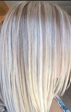 Blond Cenușiu, Platinum Blonde Highlights, Highlights And Lowlights, Low Lights Hair, Periwinkle Blue, Hair Envy