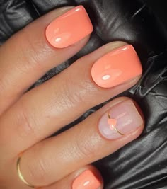 Gelish Nails Colors Summer 2024, Short Biab Nail Designs Summer, Cute Peach Nails, Clean Summer Nails, Peach Nails With Designs, Summer Coral Nails, Opi Polish Colors, Vaca Nails, Summertime Nails