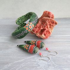 Statement Jewelry, Modern Wavy Bangle And Dangle Earrings, Green Red Wearable Art Green Bangle Jewelry, Bohemian Green Jewelry Sets For Gift, Unique Red Bangle Jewelry, Artisan Green Bangle Jewelry, Green Bangle Jewelry For Festivals, Green Bangle Jewelry For Festival, Green Bohemian Bangle Jewelry, Bohemian Green Bangle Jewelry, Clay Ocean