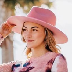 Western Felted Fedora / Rancher Hat Chic, Boho, Pink Felted Wide Brim Hat. Strings Inside Can Be Tied To Create A Custom Fit Circumference 23” Brim 2-3/4” Spring Wide Brim Solid Color Felt Hat, Spring Wide Brim Solid Felt Hat, Solid Flat Brim Felt Hat For Spring, Spring Solid Color Wide Brim Felt Hat, Trendy Pink Fedora Sun Hat, Pink Casual Panama Hat For Spring, Casual Pink Panama Hat For Spring, Spring Flat Brim Hats, Spring Solid Color Flat Brim Hats