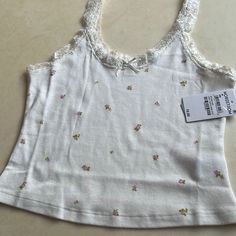 Nordstrom Top Size M Nordstrom Cotton Summer Tops, Nordstrom White Cotton Tops, White Cotton Nordstrom Tops, Nordstrom Casual Summer Tops, Nordstrom White Spring Top, White Nordstrom Top For Spring, Nordstrom Sleeveless Summer Tops, Nordstrom Sleeveless Tops For Spring, Nordstrom White Tops For Spring