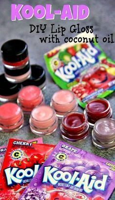 Koolaid Lip Gloss, Mac Lip Gloss, Lip Gloss Aesthetic, Gloss Aesthetic, Lip Gloss Business, Business Makeup, Easy Gifts To Make