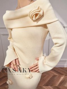 Lasaky - Chic Cold Shoulder Long Sleeve Sweater with Sophisticated Simplicity Cold Shoulder Styles, Elegant Clothes, Sweater Season, Buy Sweaters, Fashion Gowns, Cold Shoulder Long Sleeve, Cold Shoulder Sweater, Chic Sweaters, Style Elegant