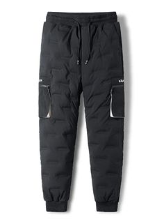 Winterwarme Daunenhose


 Bleiben Sie gemütlich mit unserer mit 80 % weißen Entendaunen gepolsterten, warmen Winter-Daunenhose für Herren. Dieses Set aus Sport-Jogginghose und Thermo-Daunenhose sorgt für maximale Wärme in der kalten Jahreszeit. Genießen Sie Komfort und Stil beim Joggen oder bei verschiedenen Outdoor-Aktivitäten. Werten Sie Ihre Wintergarderobe mit dieser unverzichtbaren Kleidungskombination auf.

 SPEZIFIKATIONEN

 Material : Polyester

 Anwendbare Szene : Lässig

 Stoffart : B Winter Sports Bottoms, Winter Streetwear Solid Cargo Pants, Urban Cargo Pants For Winter, Winter Solid Color Cargo Pants, Solid Color Winter Cargo Pants, Winter Cargo Pocket Pants, Winter Streetwear Bottoms, Winter Techwear Pants For Outdoor Activities, Winter Outdoor Techwear Bottoms