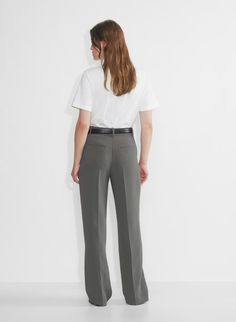 THE EFFORTLESS PANT™ | Aritzia Effortless Pant, Japanese Crepe, Japanese Crepes, Crepe Trousers, Flattering Pants, Knife Pleats, High Rise Pants, Make It Work, Crepe Fabric