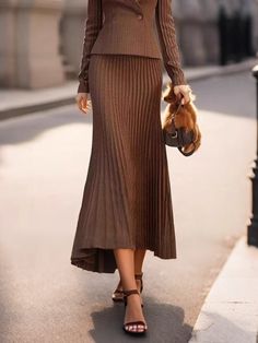 Affordable price buy Skirts on Stylewe, SPU: 11LSK85C2AA, Color: Coffee, Material:Acrylic, Thickness:Regular. Wool Skirt Outfit, Fitted Maxi Skirt, Brown Maxi Skirts, Concert Attire, Outfit Inspiration Women, Loose Fit Sweater, Ideal Wardrobe, Knit Maxi Skirt, Buy Skirts