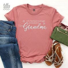 Top Rated Only The Best Mums Get Promoted To Grandma T-Shirt, Grandmother Gift, Nan, Gran, Womens Tops Best Grandma Shirt, Grandma Tshirts Ideas, Homemade Grandma Gifts, Promoted To Grandma, Colour Guide, Grandma Shirts, Grandmother Gifts, Fabric Softener, Grandma Gifts