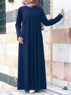 Inverted Pleats Jersey Abaya - Abayas - Women Fitted Solid Maxi Length Abaya, Long Abaya With Pockets, Long Dress With Modesty Panel, Plain Maxi Length Abaya, Abaya Black, Clothing Winter, Modest Dress, Elegant Drapes, Islamic Clothing