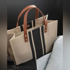 Simple Tote Bag New Large Capacity Beige With Black Stripes It Has Long Handles That Makes It Can Be Crossbody Too Desain Tote Bag, Striped Bags, Linnet, Mua Sắm, Tote Pattern, Tote Bag Pattern, Somali, Casual Tote, Shoulder Tote Bag