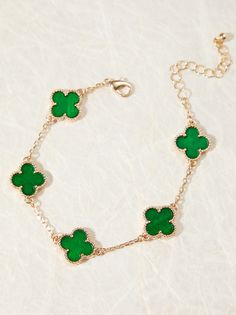 Discover luck and style with this adjustable Clover Double Sided Bracelet! One side showcases a classic gold design, while the other offers a green look. Perfect for any outfit, it's your go-to accessory for a touch of luck and versatility. Clover Bracelet Green, Clover Accessories, Clover Bracelets, Gold Bracelets Stacked, Birthday Things, Clover Jewelry, Gold Jewellry, Teen Jewelry, Clover Bracelet