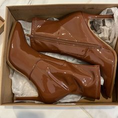 Nib Size 8.5 Brown Ankle-high Office Heels, Brown Pointed Toe Office Boots, Brown Ankle-high Heels For Office, Brown Pointed Toe Boots For Office, Brown Pointed Toe Heels For Fall, Ankle-high Brown Heels For Office, Trendy Brown Closed Toe Heels, Brown Trendy Round Toe Heels, Fall Brown Heels With Sculpted Heel