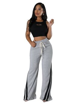 Drawstring Sweatpants with Striped Tape Patch Gray / S Straight Leg Sweatpants Outfit, Wide Leg Sweatpants Outfit, How To Style Sweatpants, Jogging Style, Straight Leg Sweatpants, Drawstring Sweatpants, Sweatpants Outfit, Monokini Swimsuits, Denim Maxi Skirt