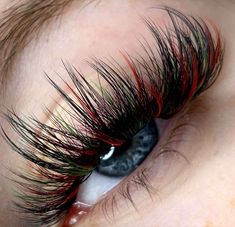 Christmas Eyelashes Extensions, Red And Green Lash Extensions, Holiday Lash Extensions, Christmas Lashes Extensions, Christmas Lash Extensions, Coloured Eyelash Extensions, Coloured Lash Extensions, Lash Extensions With Color