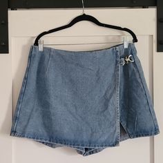 Denim Skort From Cider. New With Tags. Mid Rise Size Xl. 12/14 Waist 35-37" Hips 45-47" Length 15" Skort Denim, Denim Skort, Shorts Denim, Skorts, Cider, Mid Rise, Denim Shorts, Color Blue, Womens Shorts