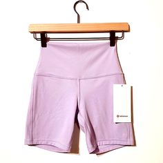 Lululemon Align Hr Short 6” Nwt Color : Vita Pink Designed For Yoga @ Feels Buttery-Soft And Weightless, Nulu Fabric So Buttery Soft, It Feels Weightless Four-Way Stretch Sweat-Wicking Breathable Added Lycra Fibre For Stretch And Shape Retention Shorts Lululemon, Lululemon Align, Pink Design, Shorts Athletic, Athletic Shorts, Pink Purple, Lululemon Athletica, Size 6, Yoga