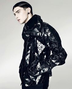 . Robot Fashion, Matthew Bell, Shoot Concept, Punk Girls, General Hux, Raver Girl, Hussein Chalayan, Mens Fashion Edgy, Cyberpunk Fashion