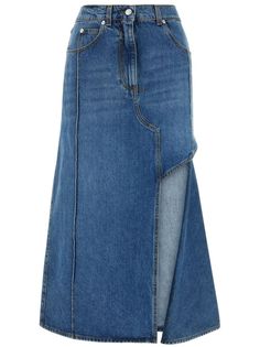 blue cotton denim asymmetric design panelled design contrast stitching slashed detail logo patch to the rear mid-rise concealed fly and button fastening belt loops classic five pockets asymmetric hem mid-length Denim Skirt Runway, Flared Denim Skirt, Denim Pencil Skirt, Denim Midi Skirt, Jeans Rock, Denim Flares, Flared Skirt, Flare Skirt, Valentino Garavani