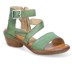 A warm-weather essential that elevates your look, the Coolidge sandal features an easy-on side zipper, a chic silhouette, and a comfortable fit. From Miz Mooz. Dansko Sandals, Chic Dressing, Comfortable Shoes For Women, Miz Mooz Shoes, Dressing Style, Miz Mooz, Comfortable Sandals, Low Heels, Warm Weather