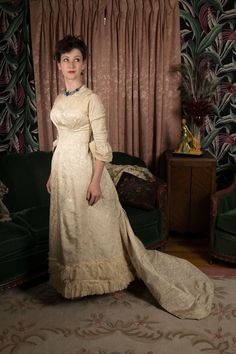 Authentic Victorian Dress C. 1878-81 Authentic Victorian Ivory Silk Jacquard Wedding or Evening Dress - Etsy Cream Victorian Ball Gown For Wedding, Cream Victorian Dress With Regency Style, Vintage Gold Wedding Gown, Gold Vintage Wedding Gown, Cream Victorian Wedding Dress With Fitted Bodice, Cream Regency Victorian Dress For Vintage Events, Fitted Historical Victorian Dress For Wedding, Cream Regency Style Victorian Dress For Vintage Events, Cream Victorian Dress With Fitted Bodice In Vintage Style