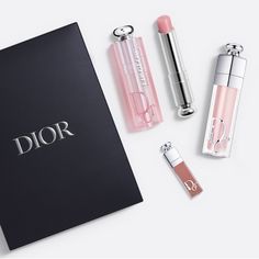 The Ultimate Gift For Her, Dior Makeup Lip Favorites Dior Addict Lip Glow Hydrating Lip Balm And Dior Addict Lip Maximizer Lip Gloss Come Together In A Ready-To-Give Case. Dior Addict Lip Glow Is A Lip Balm That Subtly Revives Lips’ Natural Color And Delivers 24h* Hydration. The Dior Addict Lip Maximizer Gloss Dior's Bestseller Known To Visibly Plump Lips And Deliver Mirror-Like Shine. Dior Lip Plumper, Dior Gift Set, Dior Addict Lip Maximizer, Lips Essentials, Dior Fragrance, Dior Lip, Dior Addict Lip Glow, Dior Lip Glow, Dior Addict Lip