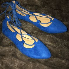 Nwot Blue Lace Up Flat. I Wear Between A 7.5/8 And These Fit Me. Blue Flats For Fall, Blue Pointed Toe Flats For Fall, Blue Pointed Toe Flats For Spring, Rue 21, Rue21, Lace Up Flat, Blue Lace, Flat Shoes Women, Loafer Flats