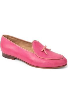 Elegant Slip-on Slippers With Round Toe, Elegant Slip-on Slippers With Leather Sole, Elegant Slip-on Tassel Loafers With Rubber Sole, Elegant Slip-ons For Spring Galas, Elegant Spring Slip-ons With Leather Sole, Elegant Slip-on Slippers For Formal Occasions, Elegant Formal Flat Slippers, Elegant Closed Toe Flats With Cushioned Footbed, Elegant Closed-toe Flats With Cushioned Footbed