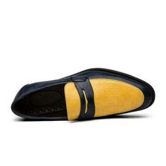 Yellow Round Toe Dress Shoes For Formal Occasions, Yellow Round Toe Loafers For Formal Occasions, Elegant Yellow Formal Loafers, Elegant Yellow Leather Loafers, Business Shoes, Formal Dresses For Weddings, Dress Formal, Dress Shoes Men, Pu Leather