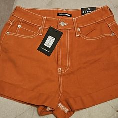 New With Tags, In Perfect Condition With No Stains Or Rips "Brighter Days Ahead Roll Cuff Denim Mom Shorts" Color: Rust Material: 100% Cotton Size: 3 Fashion Nova Shorts, Denim Mom Shorts, Brighter Days, Shorts Fashion, Mom Shorts, Orange Red, Fashion Nova, Jean Shorts, Rust