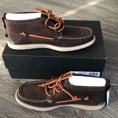 New Ugg Beach Moc Chukka Size 7 In Men’s Color Brown Stout Leather Upper Machine Washable Energ Comfort System Footbed Leather Lining Treadlite By Ugg Outsole